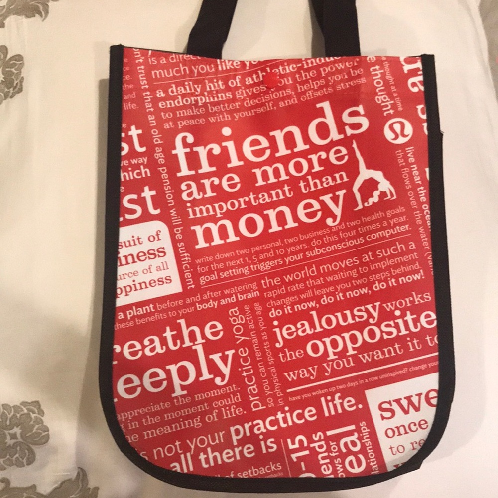 Red lululemon reusable bag